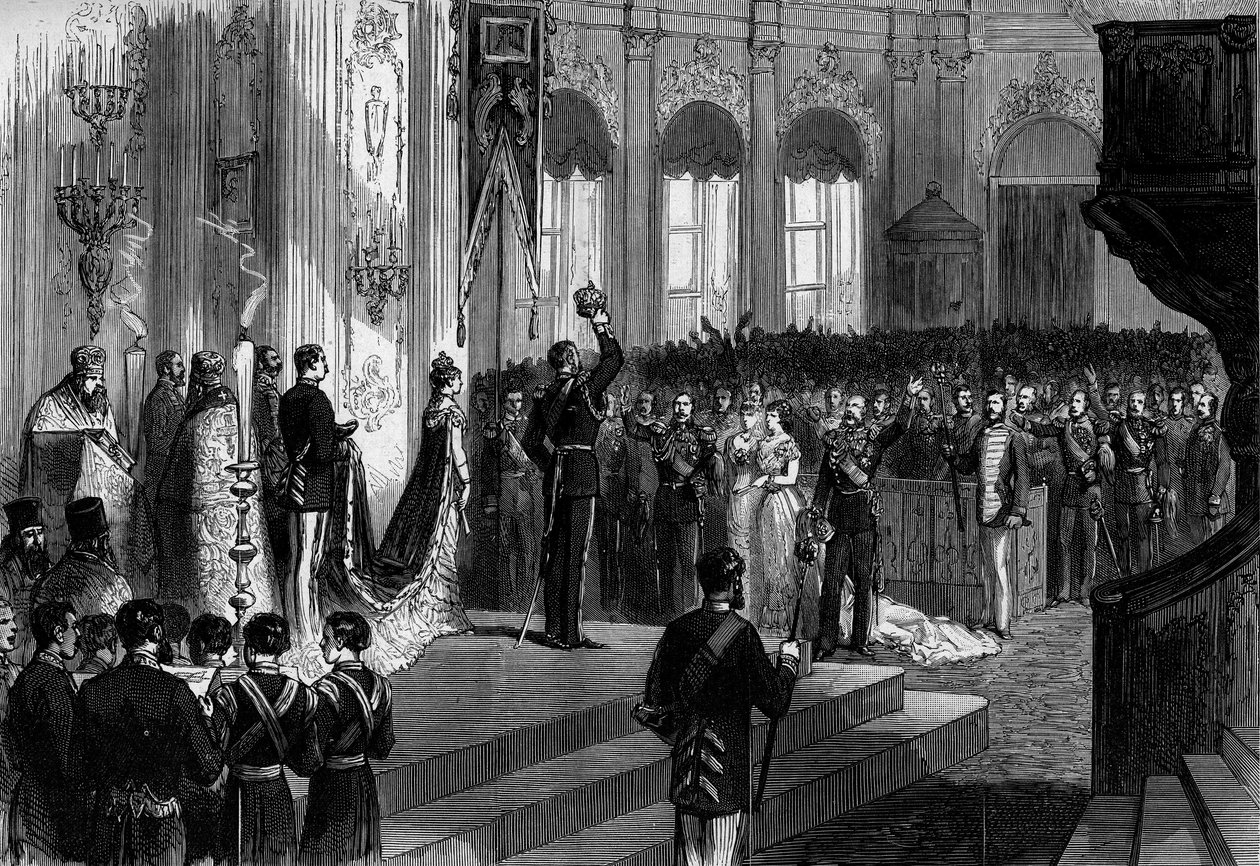 Russian tsar Alexander III (1845-1894) laying the crown on his head at the ceremony of elevation to the throne, in the chapel of the Winter Palace of St. Petersburg (St. Petersburg) av Gustave Janet