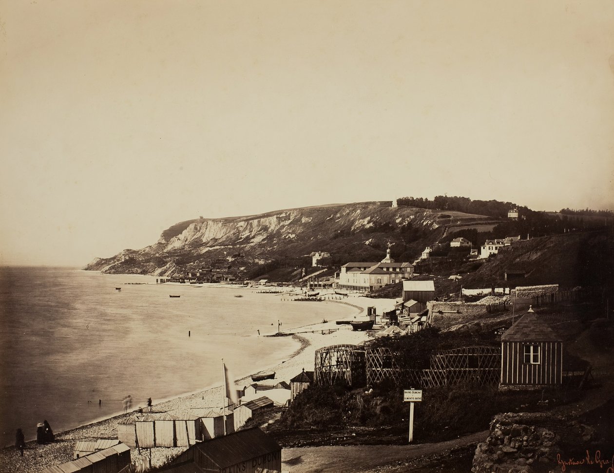 Stranden ved Sainte-Adresse, med Dumont-badene, 185657. av Gustave Le Gray