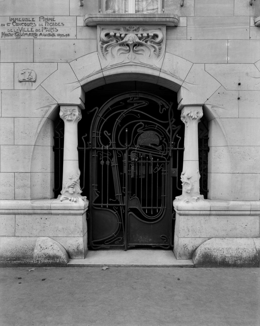 Inngang til Castel Beranger, 1897-98 av Hector Guimard