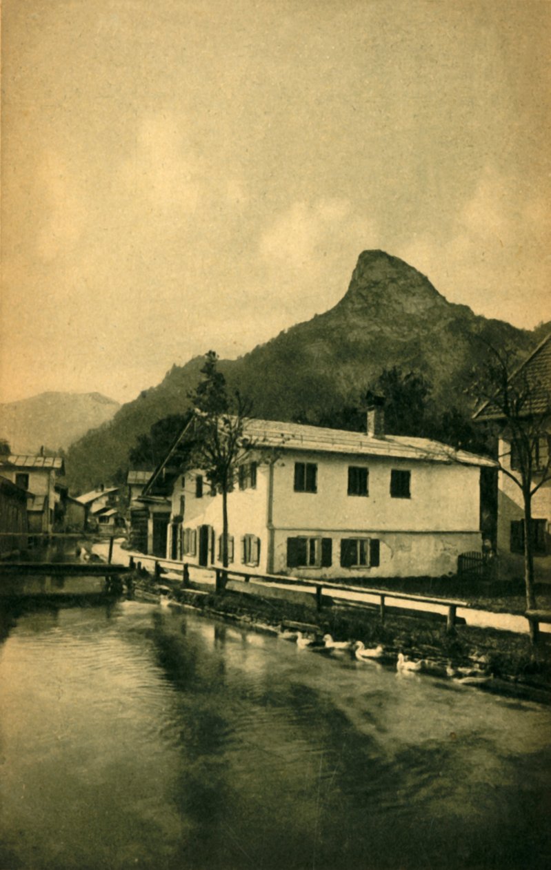 Kvernstrømmen ved Oberammergau, Bayern, Tyskland c1922. av Heinrich Uhlschmid