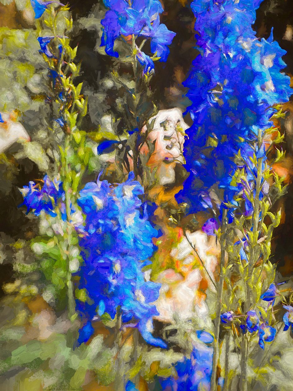 Blue Delphiniums, 2019 av Helen White