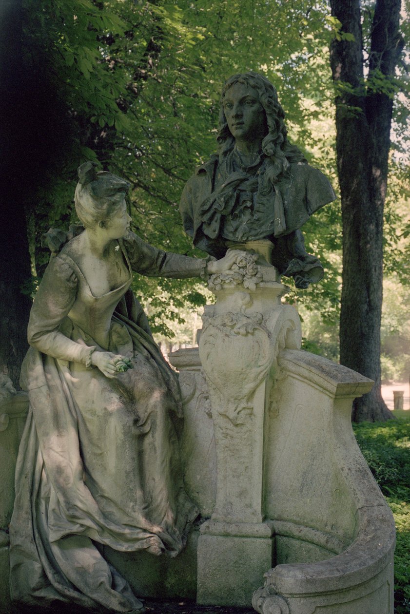 Monument dedikert til Jean Antoine Watteau, 1896 (1684-1721) (se også 252662) av Henri Desire Gauquie