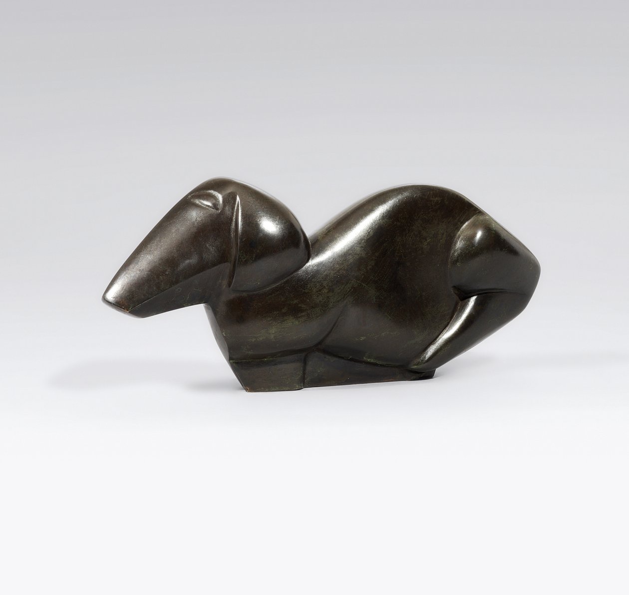 Hund, av Henri Gaudier Brzeska