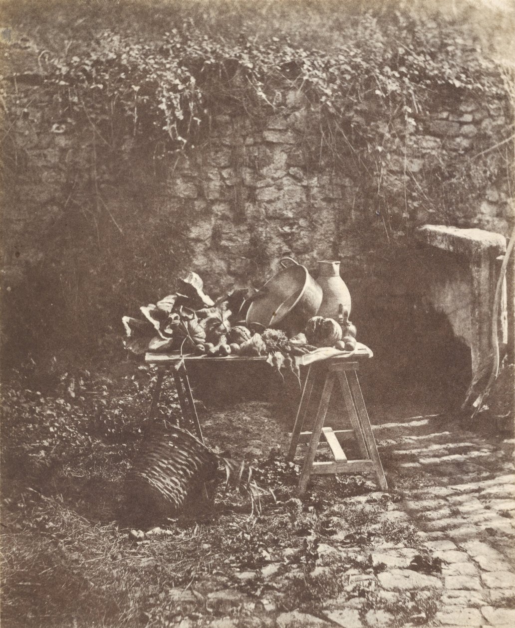 Stilleben- Kjele, mugge og grønnsaker på et bukkbord av Henri Victor Regnault