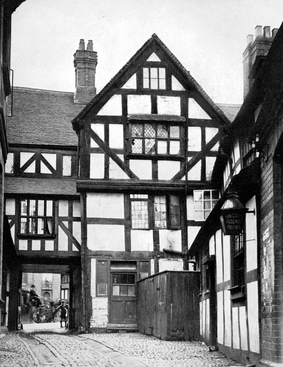 Courtyard of the Unicorn Inn, Shrewsbury, Shropshire, England, 1924-1926 av Herbert Felton