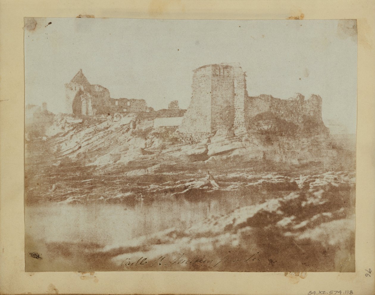 St. Andrews Castle fra nordvest. av Hill and Adamson