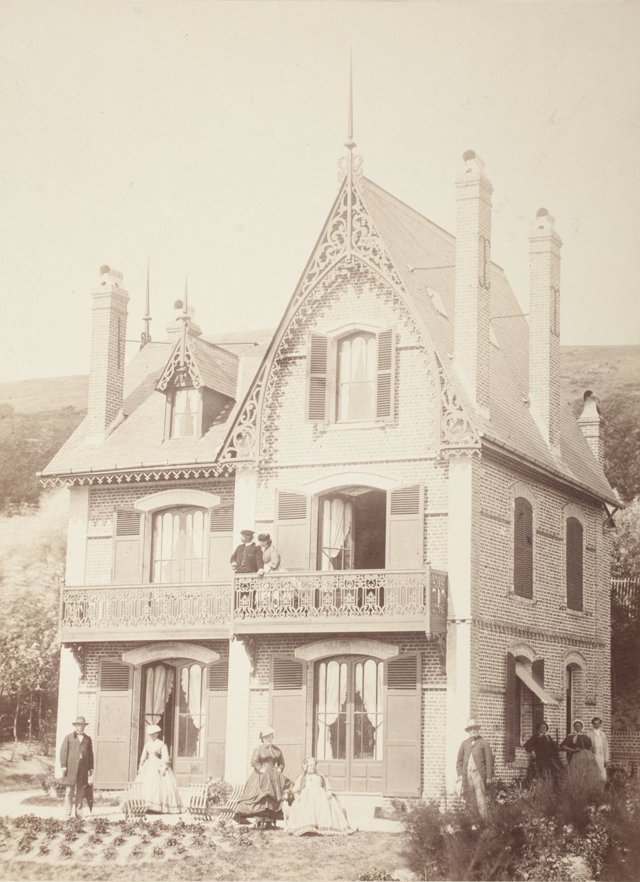 Uten tittel (Familieportrett - mennesker med hus) av Hippolyte Bayard