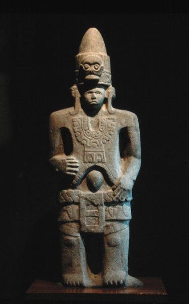 Statue, post klassisk periode (900-1521) (stein) av Huaxtec Huaxtec