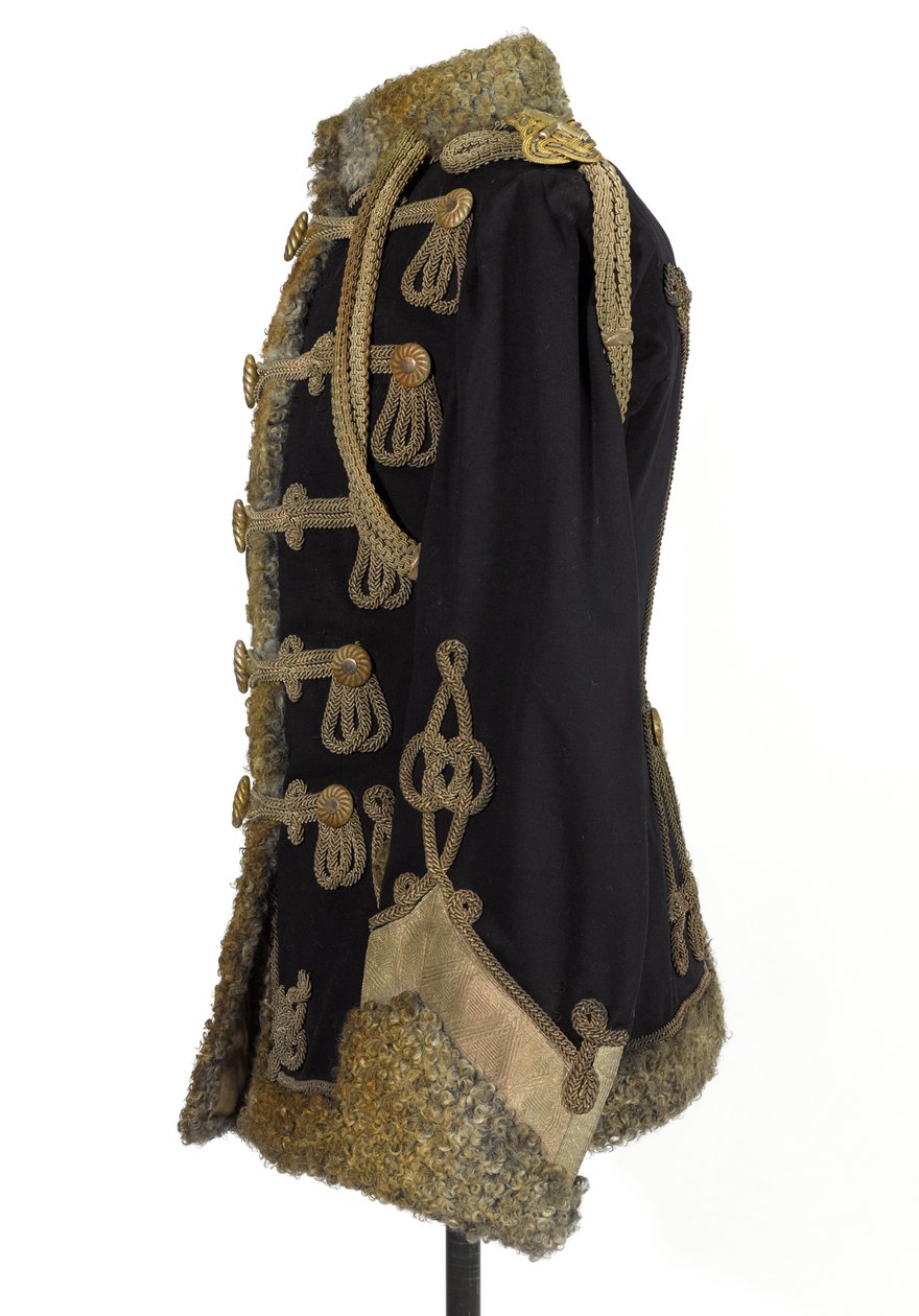 Pelisse, 3rd Zieten Hussars, HRH The Duke of Connaught, før 1914 (pelisse) av Hungarian School