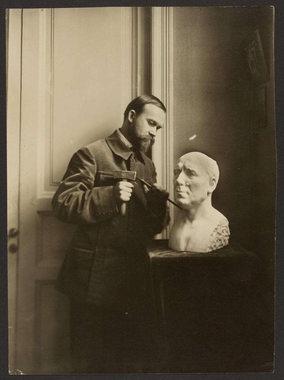  av Iakob Vladimirovich Shteinberg