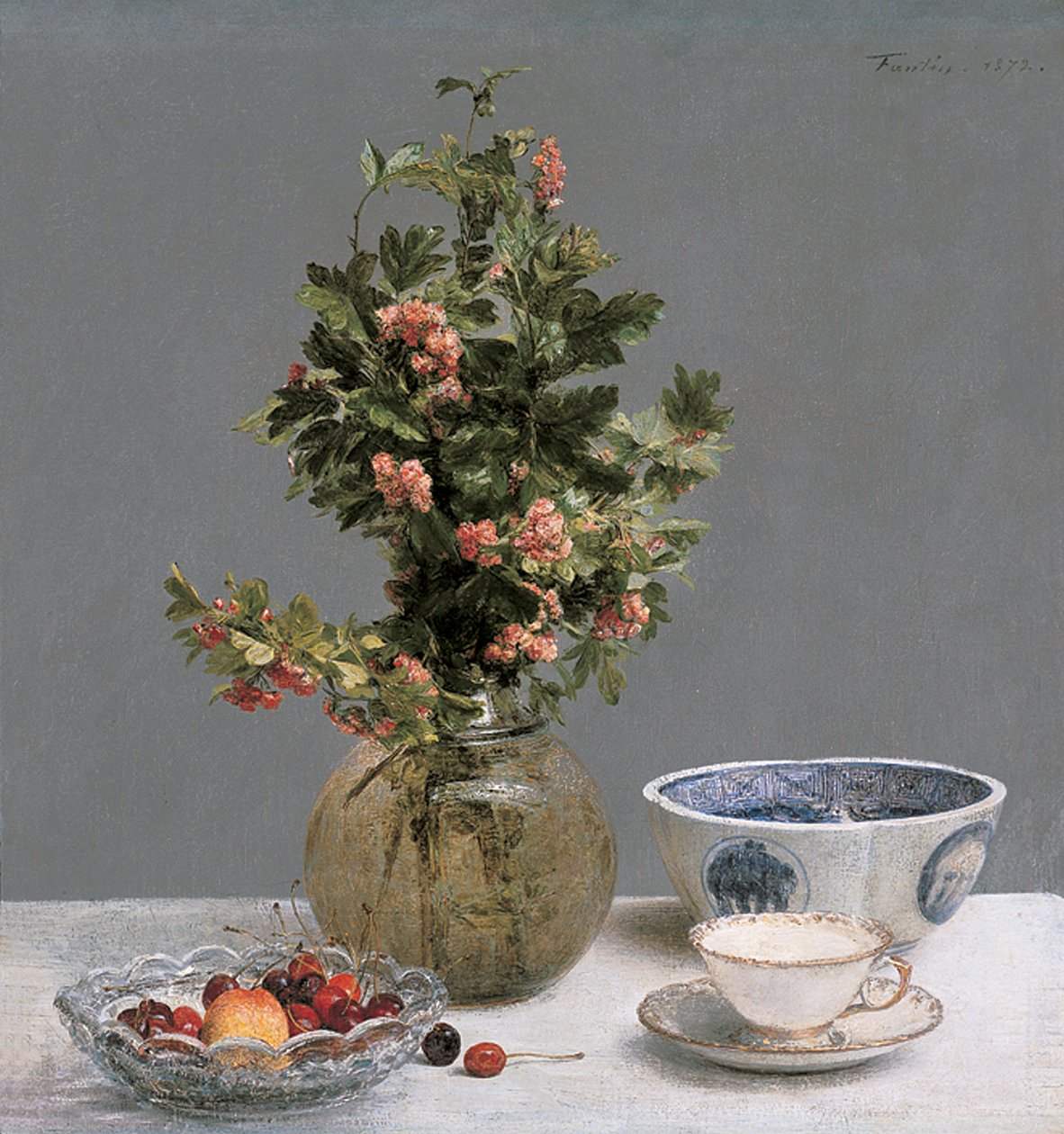 Stilleben med vase av hagtorn, skål med kirsebær, japansk bolle og kopp og tallerken av Ignace Henri Jean Fantin Latour