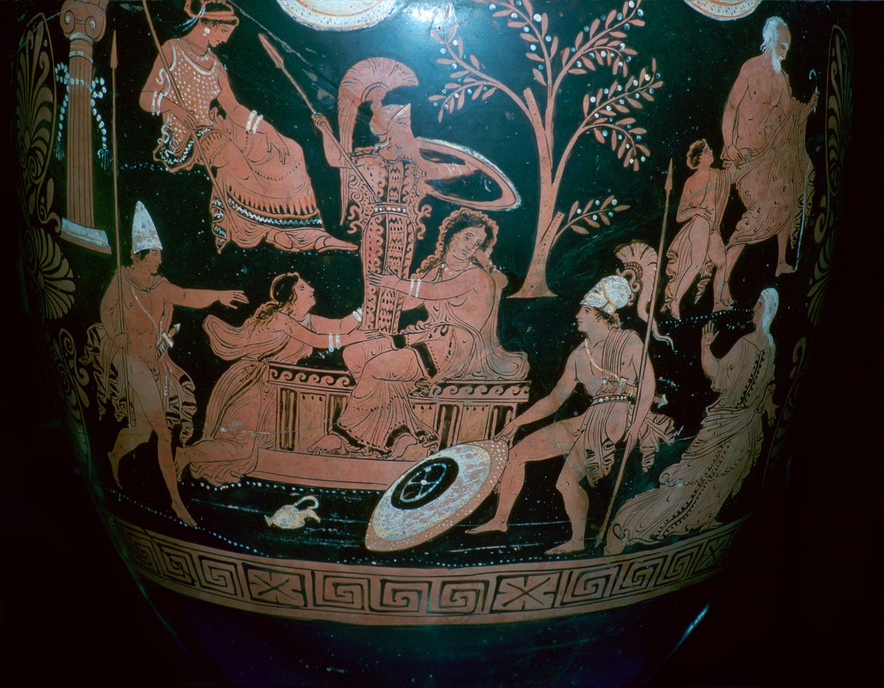 Gresk rødfiguret voluttkrater med scene fra sekken til Troja, 4. århundre f.Kr av Illupersis Painter