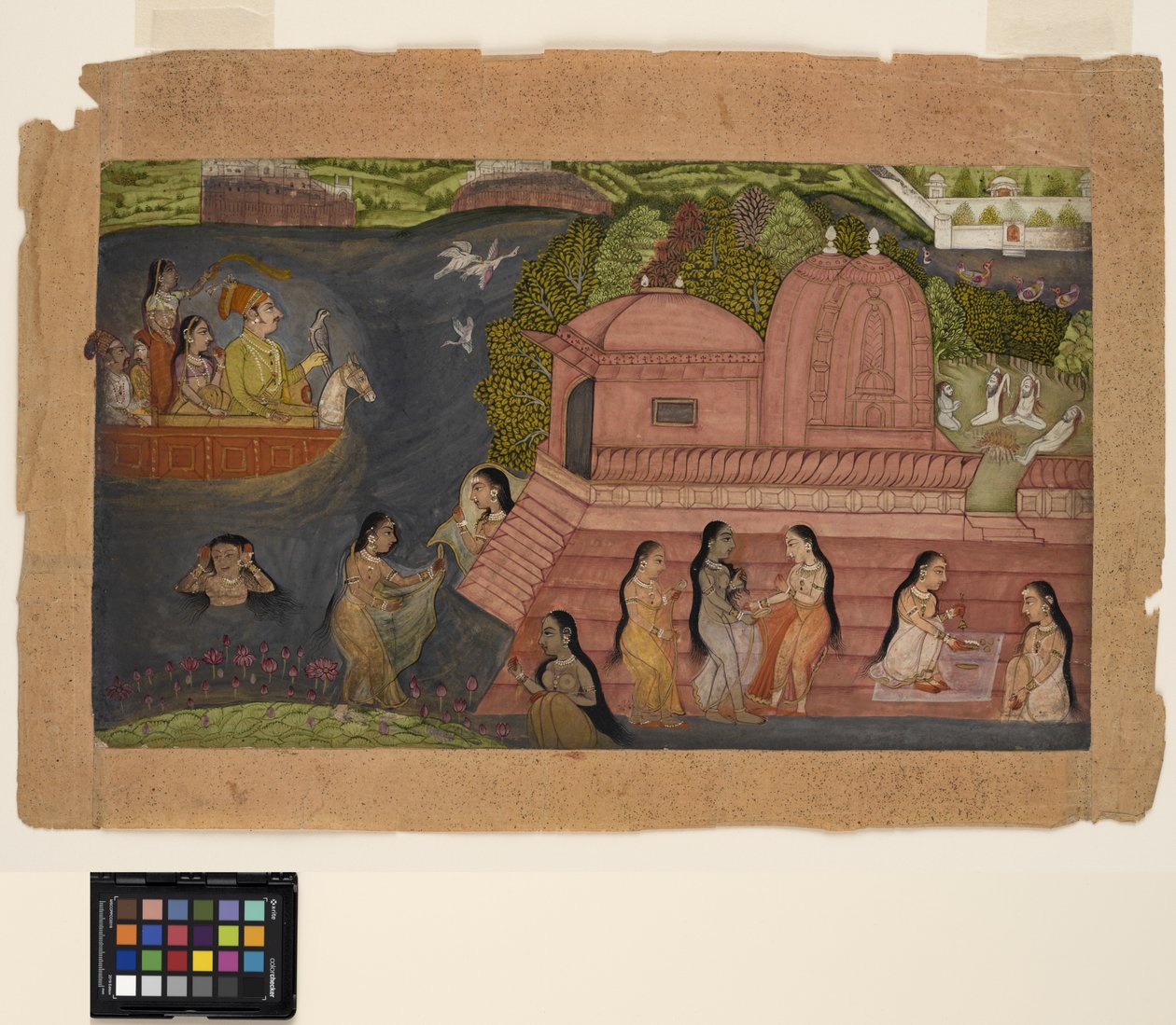 En Raja-hauking fra en båt kommer over badende skjønnheter ved et tempel, ca. 1695 (ugjennomsiktig akvarell og gull på papir) av Indian School