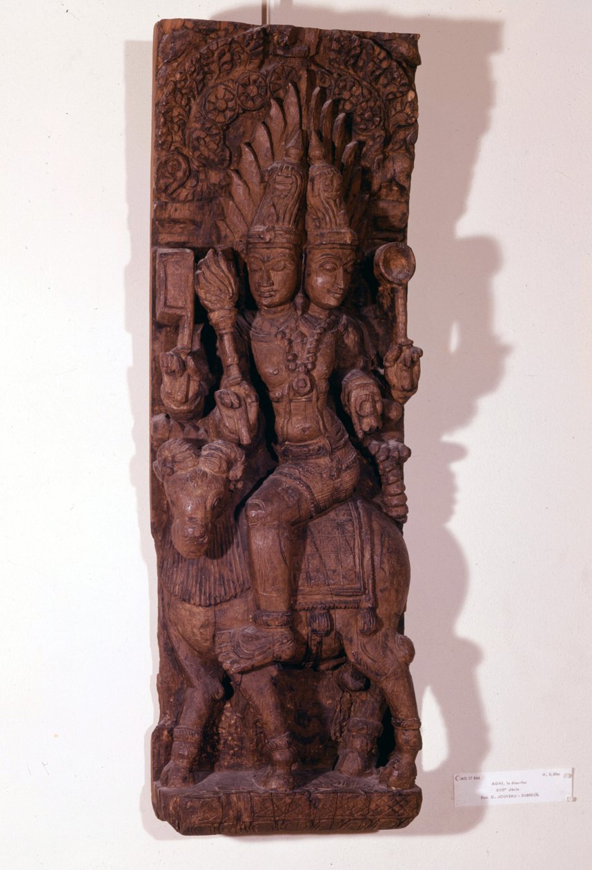Agni, ildguden, avbildet med to hoder (bicephal) på en vær, ifølge hinduistisk mytologi. Treskulptur fra 1600-tallet. Paris, Musée Guimet. av Indian School