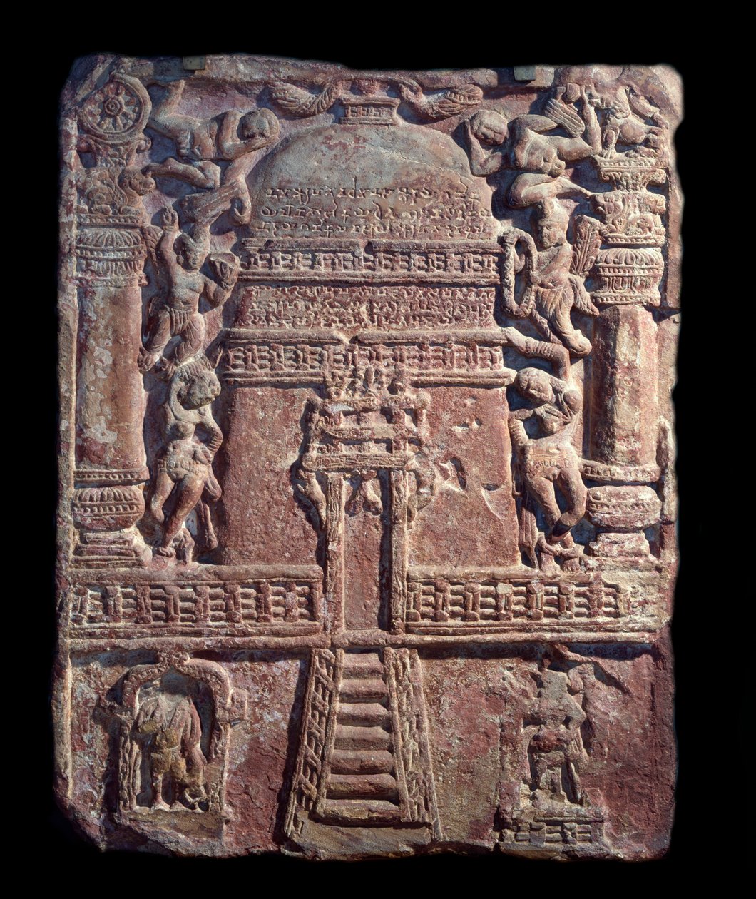 Jain-tablet med hyllestoppsett av Vasu, datteren til kurtisanen Lavana Sobhika (rød sandsteinsrelieff, Kushan Empire) av Indian School