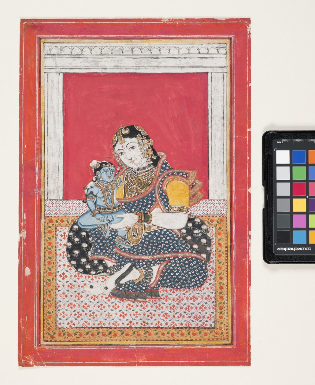 Krishna And Yashoda (gouache, sølv og bladgull på papir) av Indian School