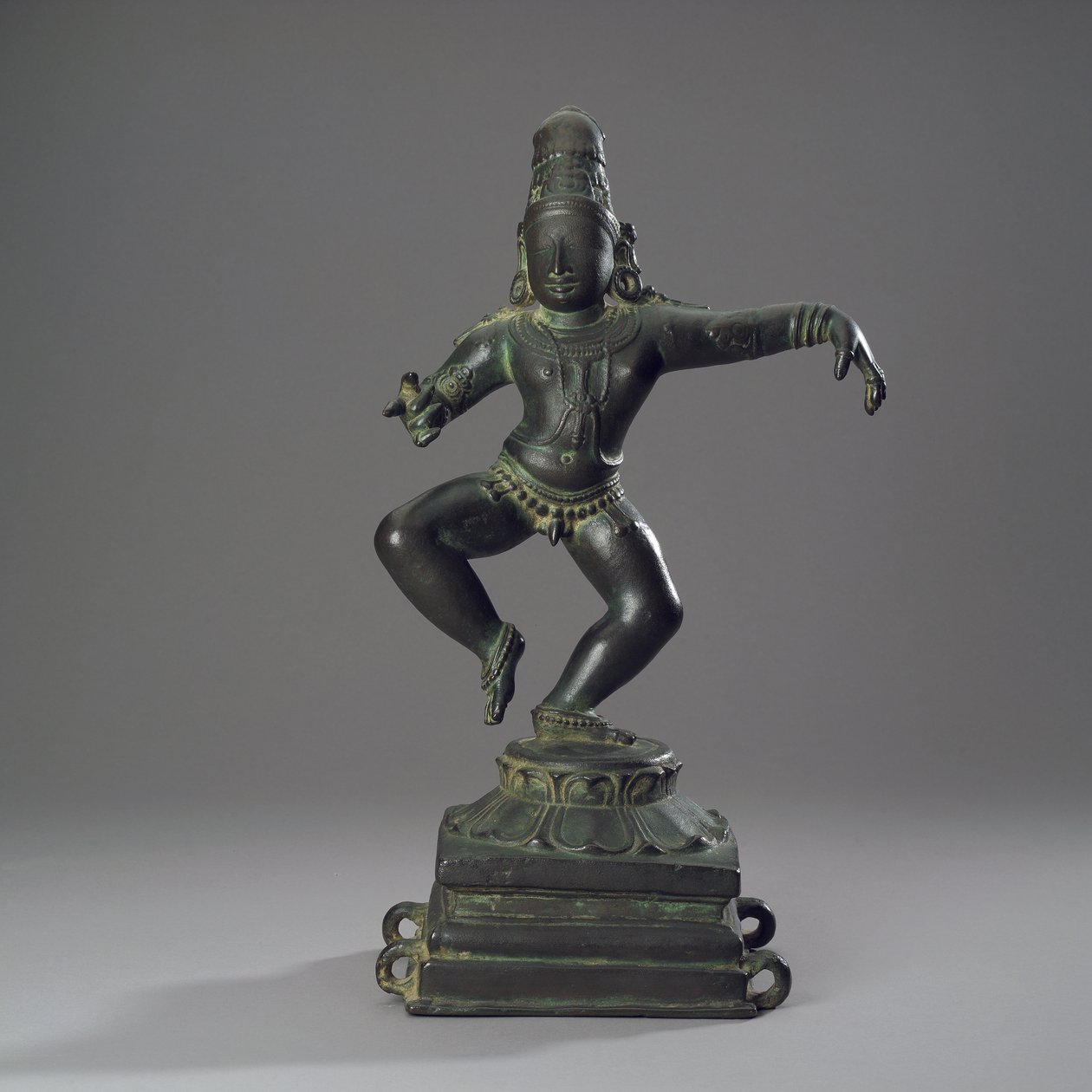 Sambandar, Child Saint Devoted to Shiva, ca. 1100 (kobberlegering) av Indian School