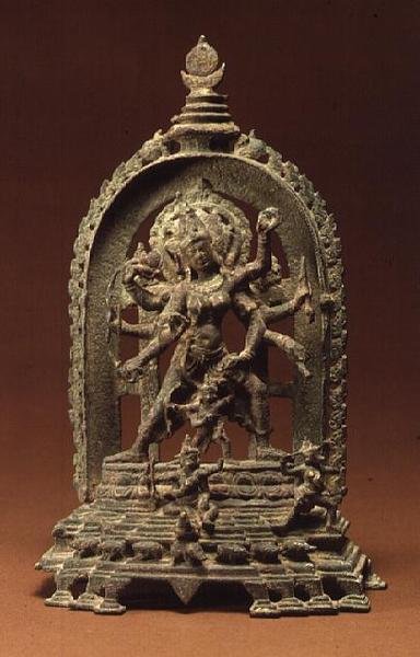 Tirthankara Parsvanatha, Maitraka, Akota, Gujarat (bronse) av Indian School