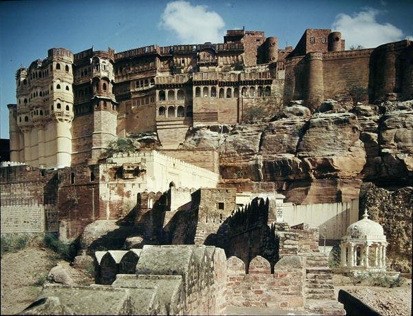 Utsikt over Mehrangarh-fortet, bygget i 1459 av Indian School