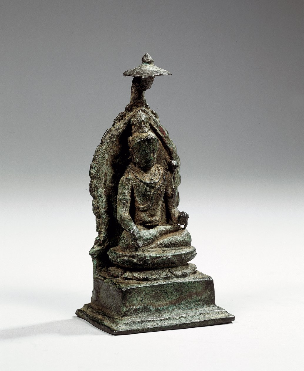 Sentraljavanesisk figur av Padmapani, sent på 900-tallet (bronse) av Indonesian