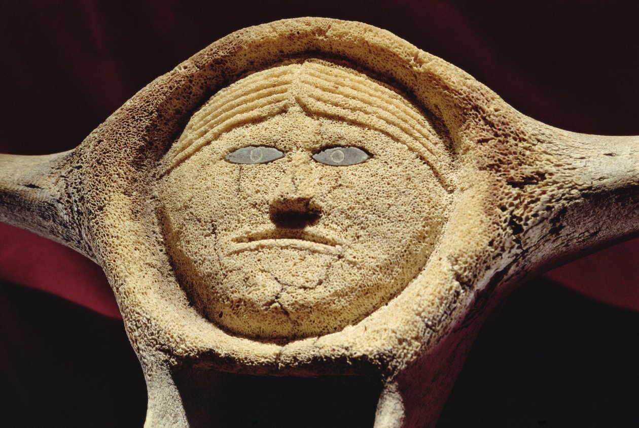 Janus Head, fra Cape Dorset (hvalvirvler) (se også 228680) av Inuit School