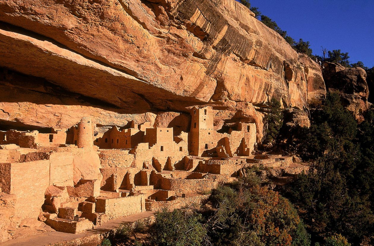 Mesa Verde er en nasjonalpark i USA som ligger i det sørvestlige hjørnet av Colorado. av Ira Block