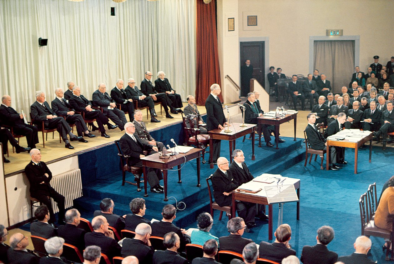 President Eamon de Valera talte til Dail i Mansion House Dublin på 50-årsjubileet for Dails åpningsmøte 21. januar 1919, 1969 av Irish Photographer