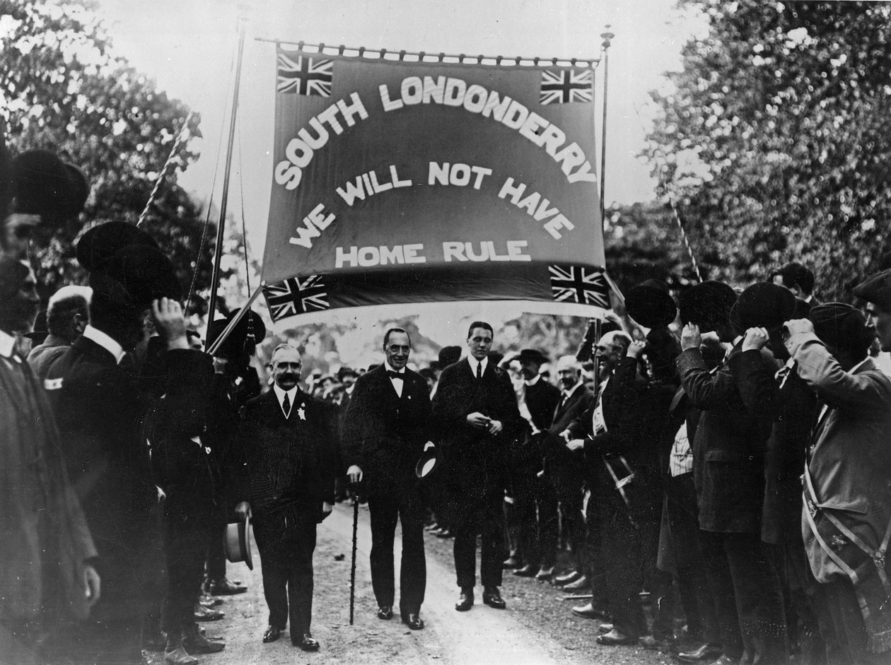 Sir Edward Carson på en South Londonderry Unionist-marsj av Irish Photographer