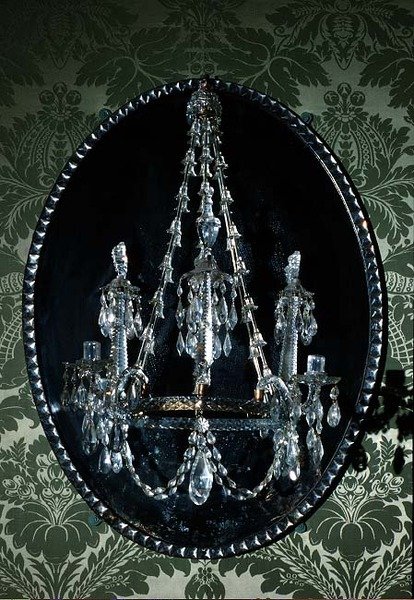 Speillysekrone, irsk, sent på 1700-tallet (glass) av Irish School