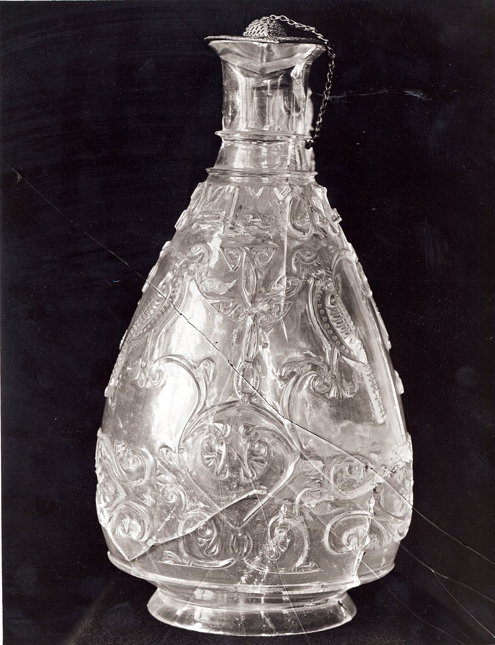 Ewer med fugler fra statskassen i Saint-Denis, egyptisk, Fatimid-periode, slutten av 1000-tallet (bergkrystall) av Islamic School