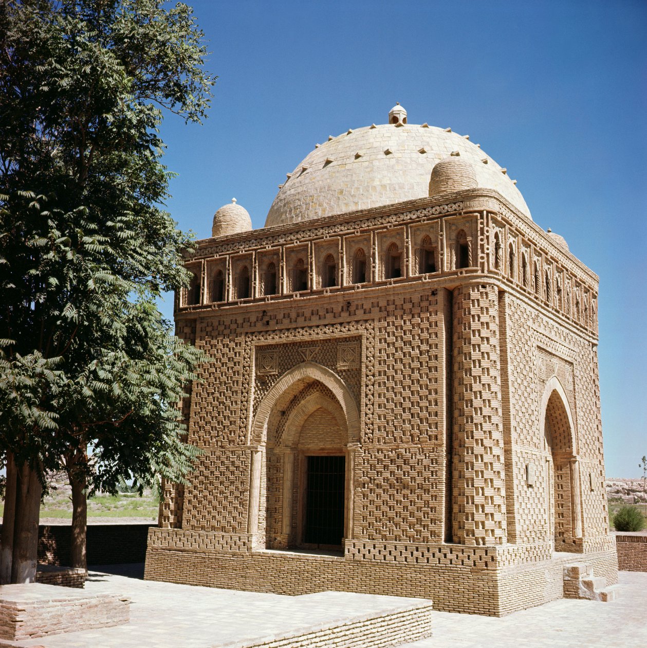 Utvendig, ca.907 e.Kr av Islamic School