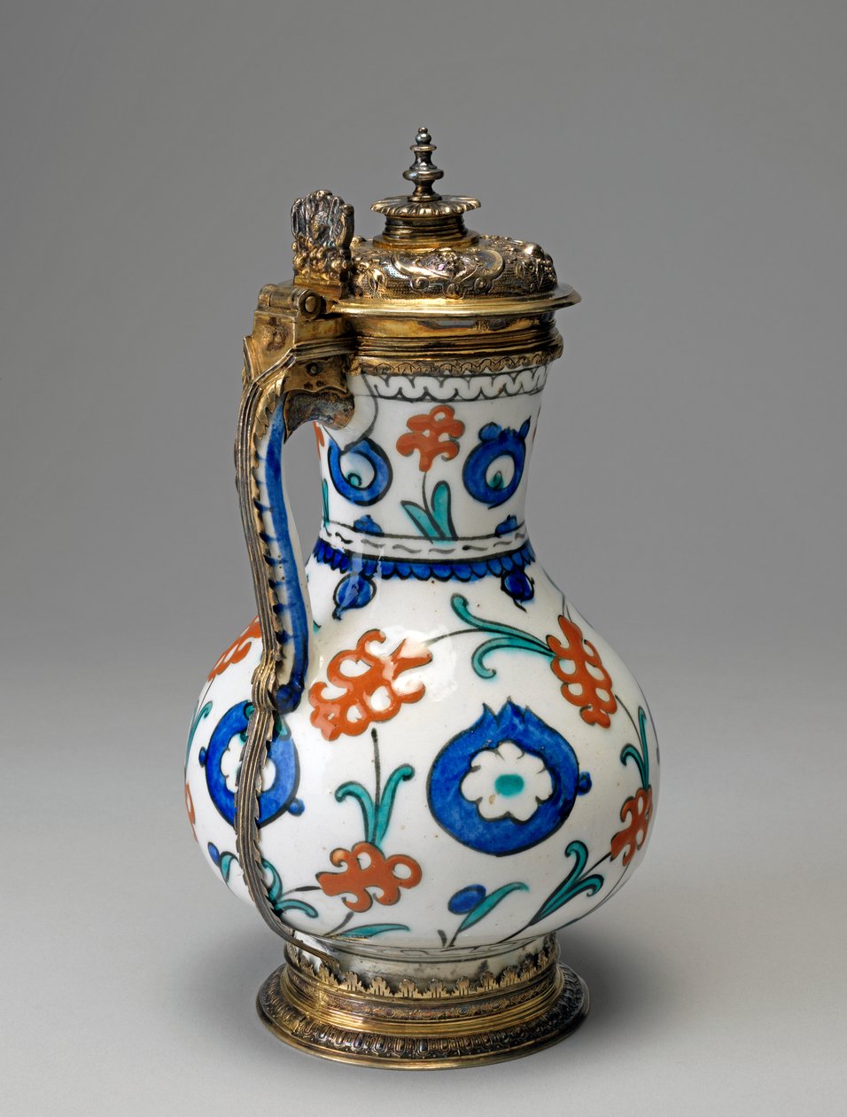 Fritware-kanne, osmansk periode (glasert keramikk med forgylt sølv) av Islamic School
