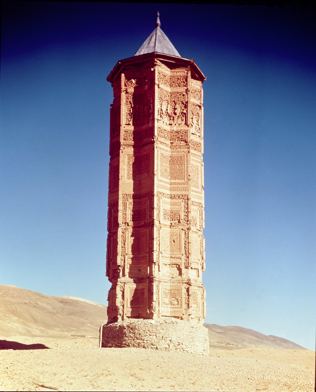 Minareten av Mashud III (1089–1115) av Islamic School