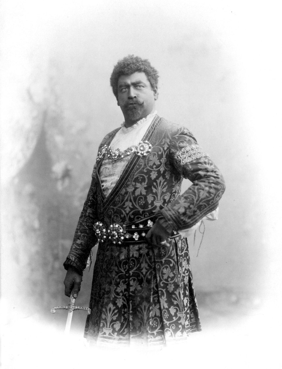 Francesco Tamagno, ca. 1890 (s/hvitt-bilde) av Italian Photographer