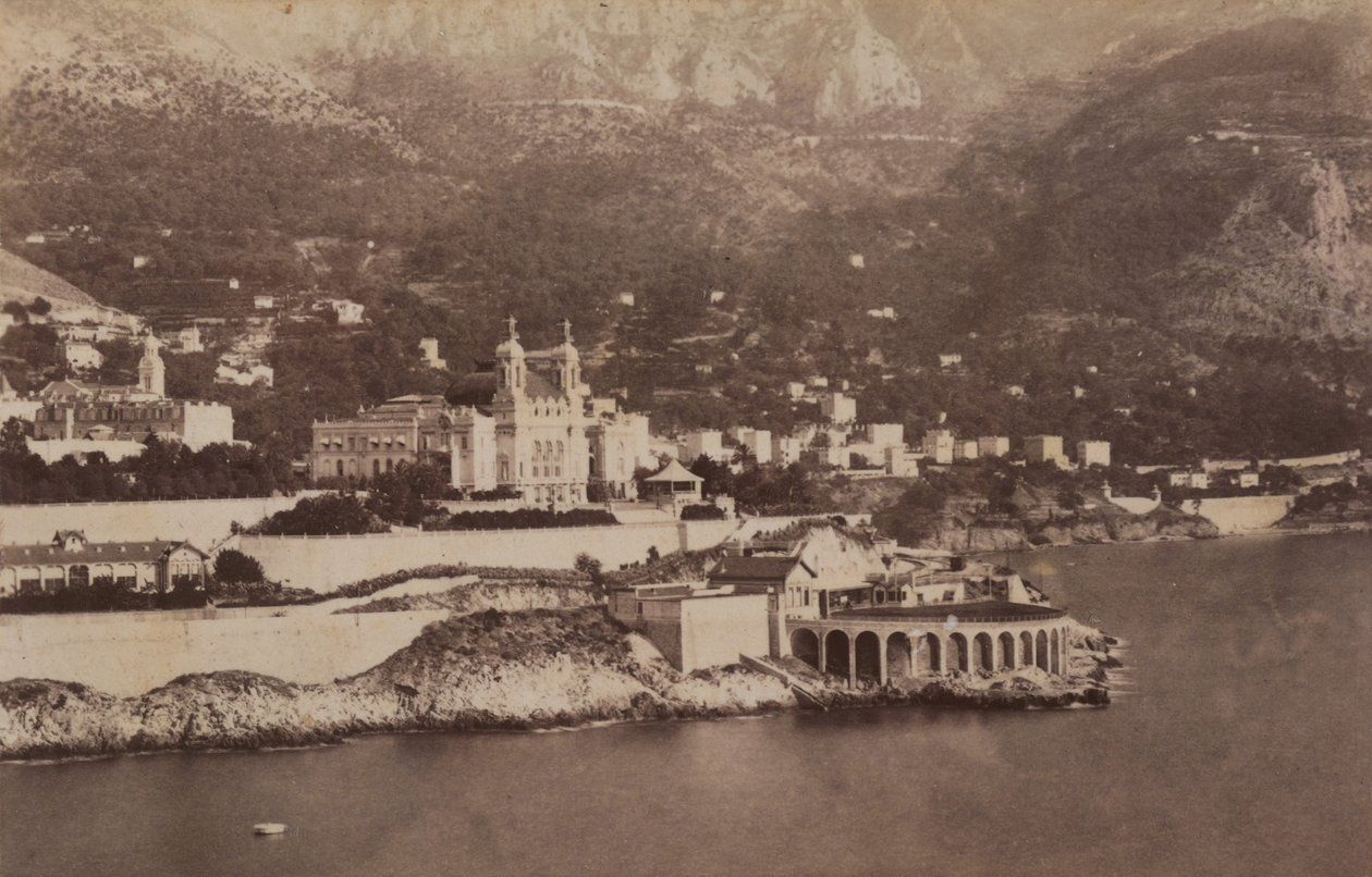Montecarlo-bukten, 07/1887 (s/hvitt-bilde) av Italian Photographer