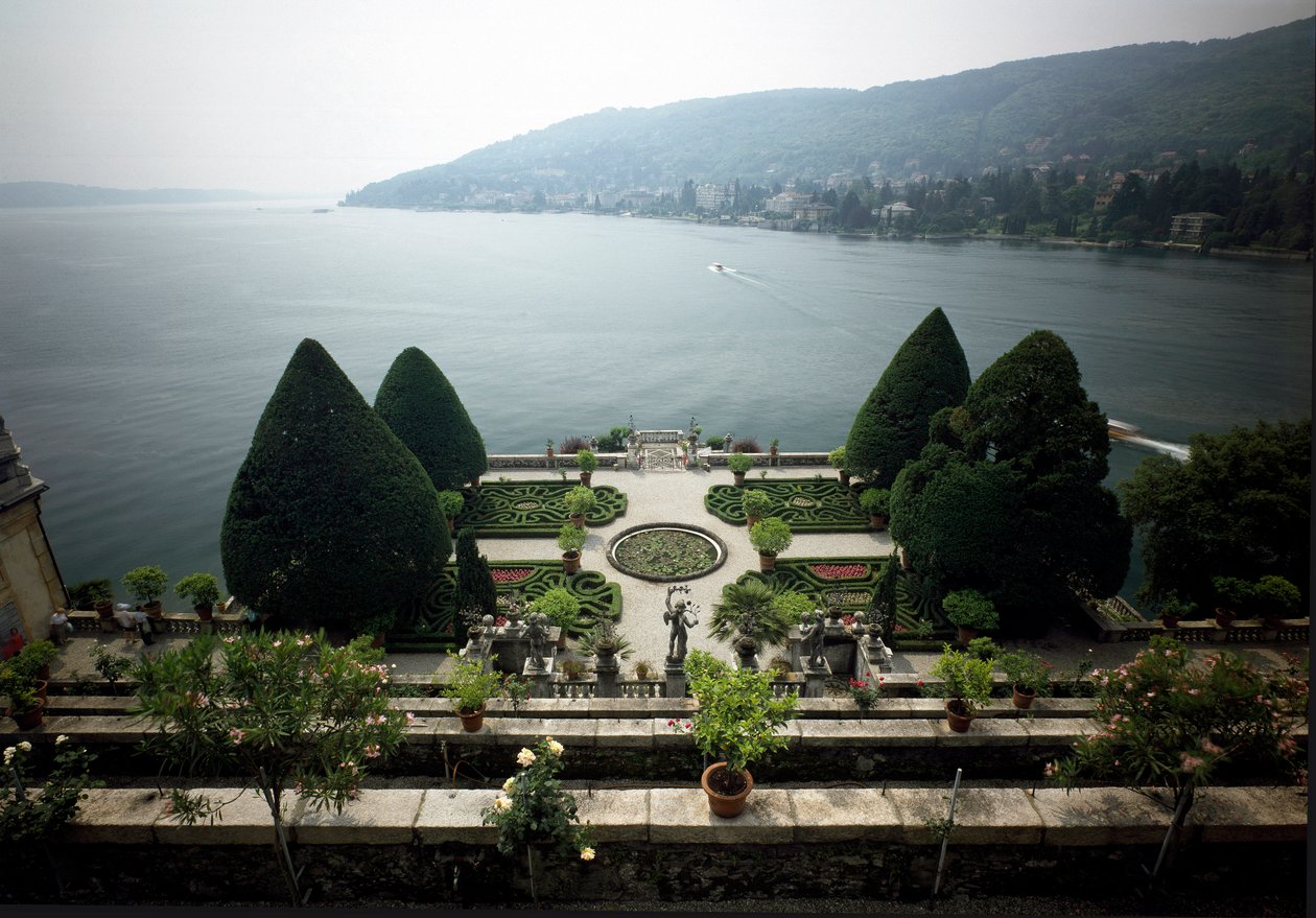Barokkpalasset Vitaliano I Borromeo fra 1632, Isola Bella, Lago Maggiore (Lago Maggiore) Italia av Italian School