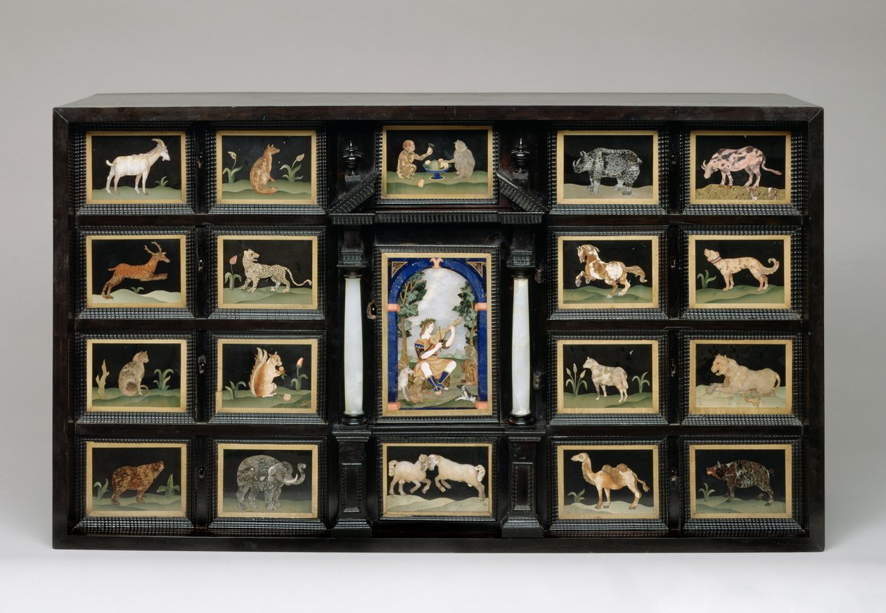 Skap, ca. 1620 (pæretre, ibenholt, alabaster og pietre dure paneler) av Italian School