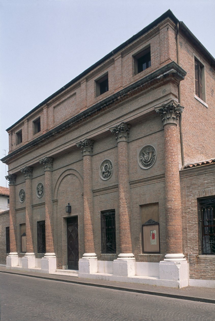 Fasade til Teatro Accademico (bilde) av Italian School