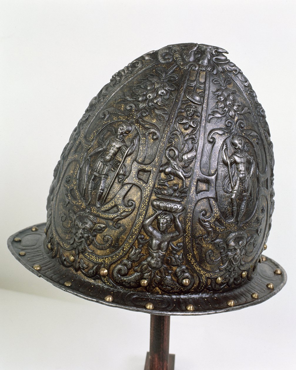 Hjelm, ca. 1585 (jern) av Italian School
