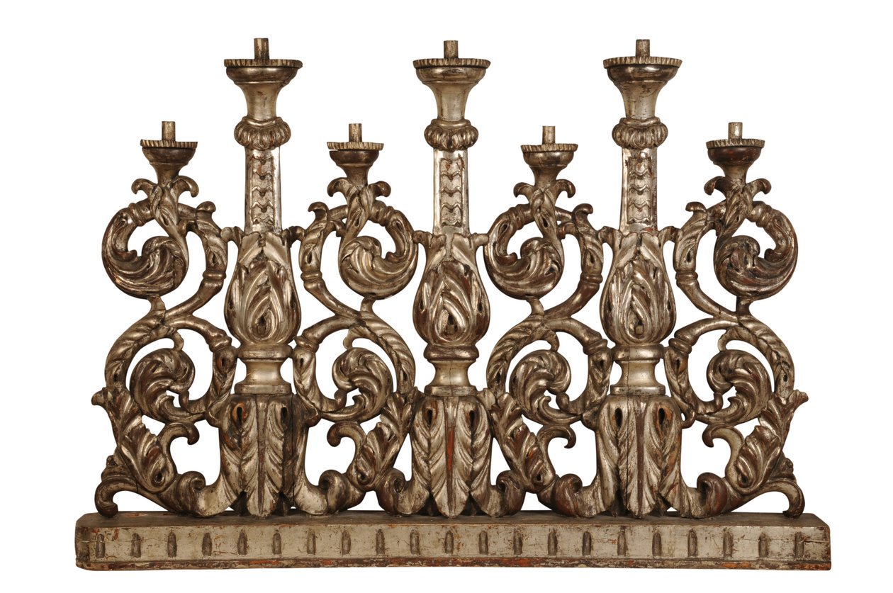 Storskala forgylt lysestake i sølv, ca. 1800 (forgylt sølv) av Italian School