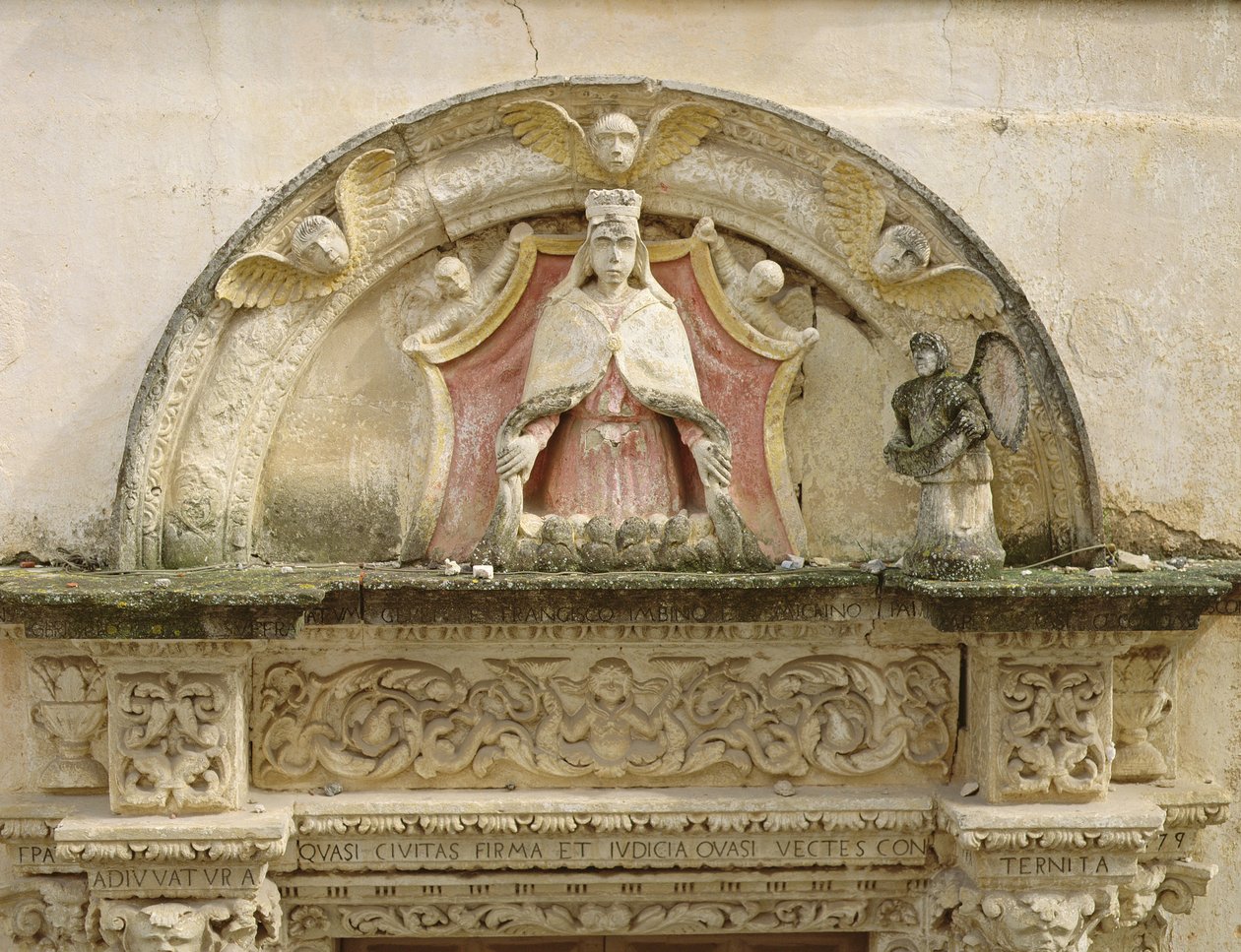 Madonna of the Misericordia, detalj av portallunetten (stein) av Italian School
