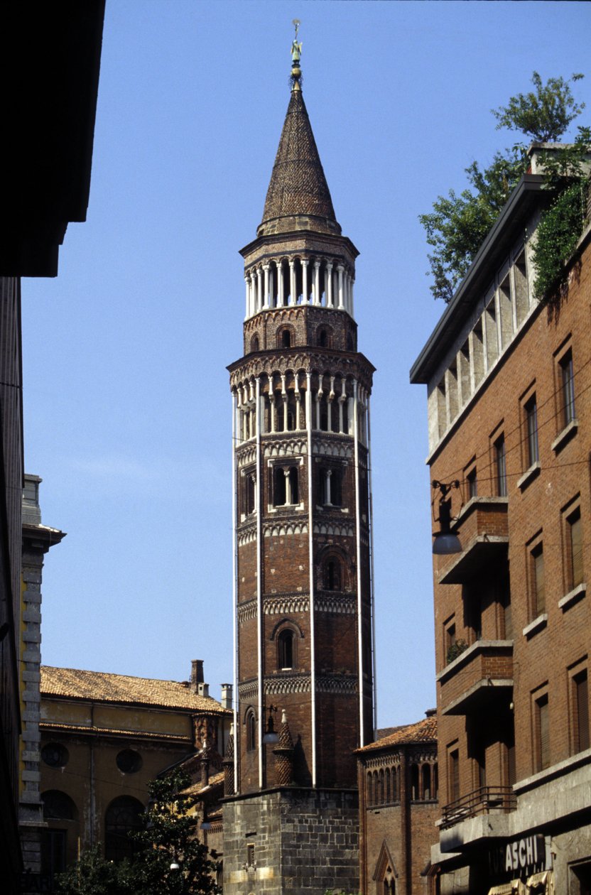 Milano: klokketårnet i San Gottardo. av Italian School