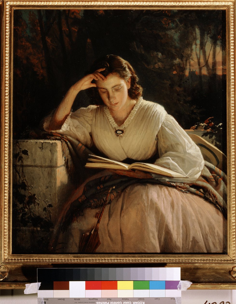 Lesning. Portrett av kunstnerens kone opptatt av å lese en bok. (Lesing. Portrett av kunstnerens kone). Maleri av Ivan Nikolayevich Kramskoi (1837-1887), olje på lerret av Ivan Nikolaevich Kramskoy