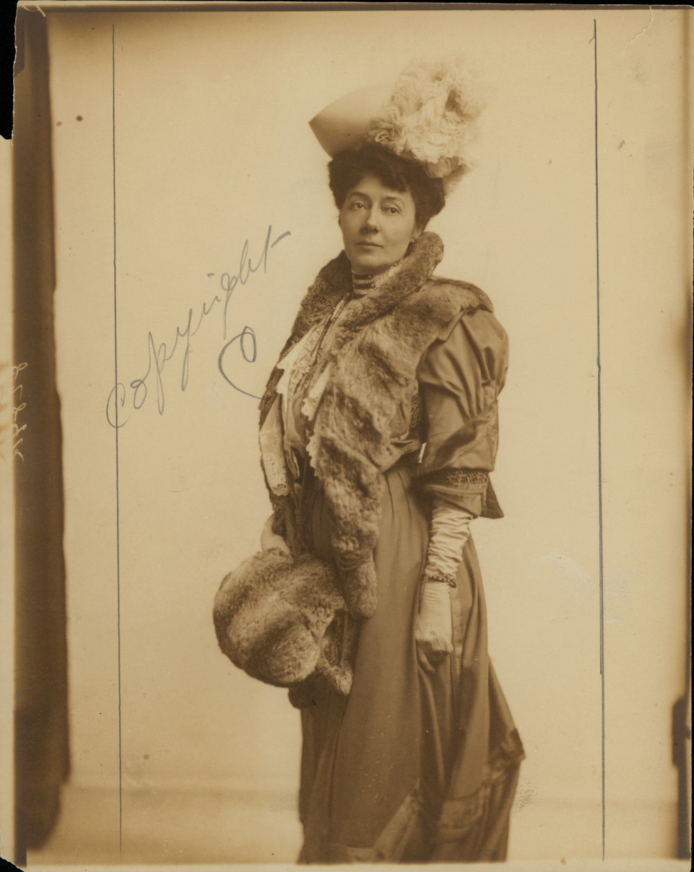 Margaret Stephens. (Mrs. Lon Stephens, født Margaret Nelson.) av J.C. Strauss