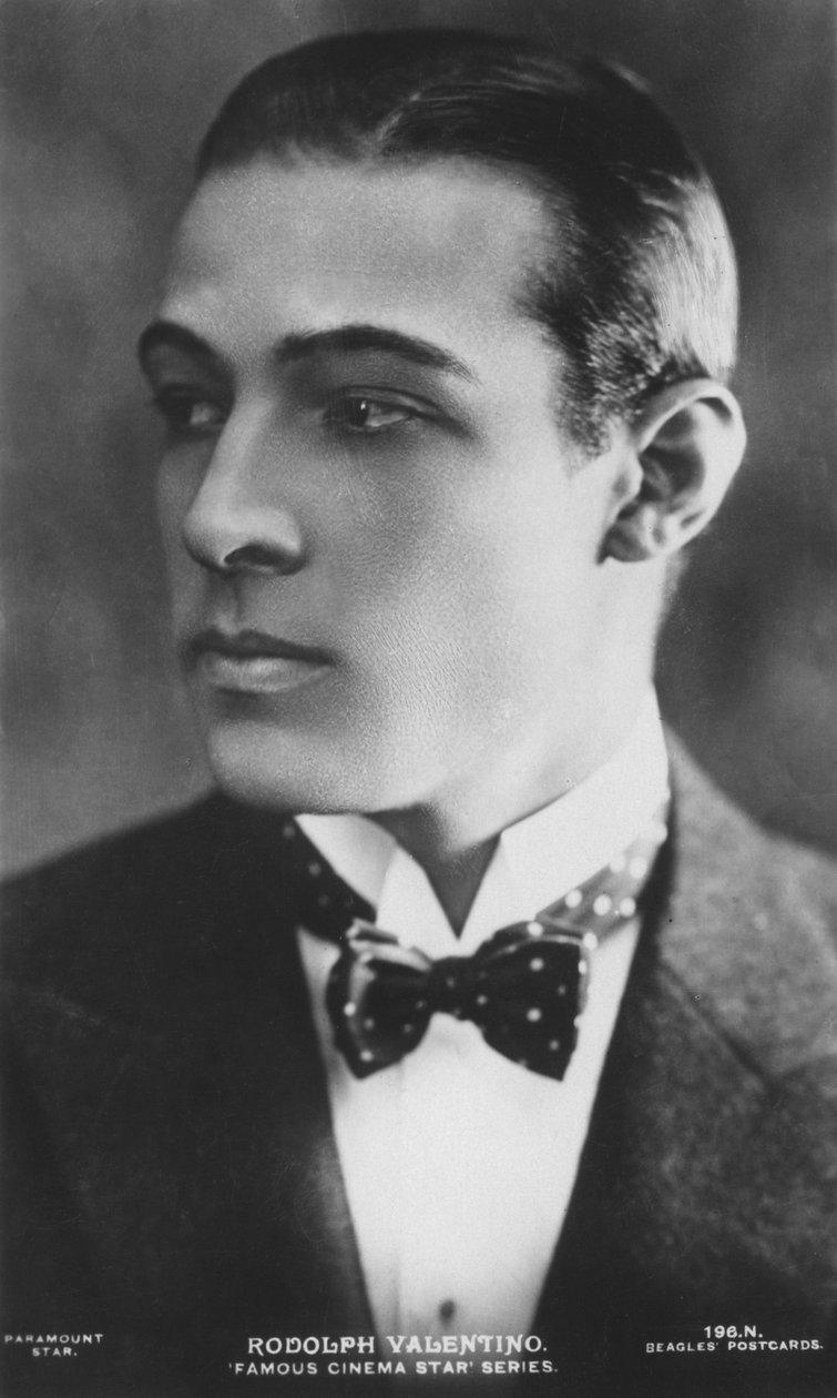 Rudolph Valentino 1895-1926, italiensk skuespiller, kjent som Valentino og også en tidlig pop-ic av J. Beagles and Co.