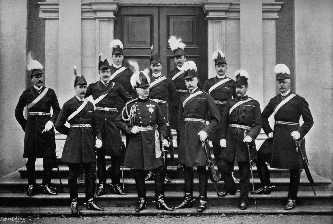 Lord Wolseley og hovedkvarterets stab i Irland, 1896. av J. Robinson and Son
