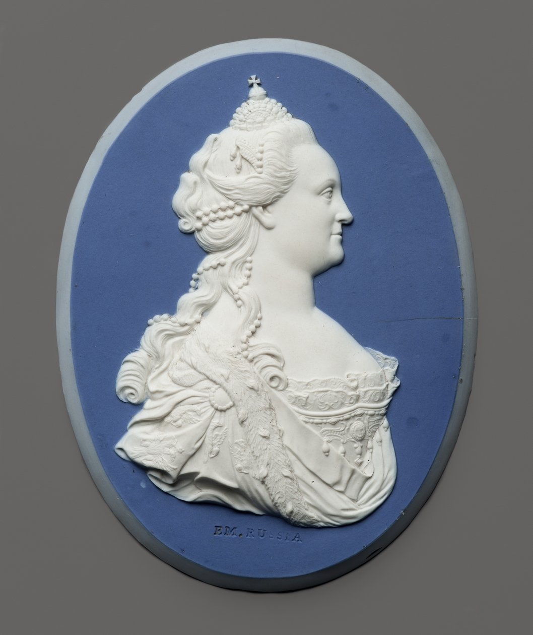 Portrettmedaljong av keiserinne Katarina II av Russland, ca. 1775 (jasperware) av J. and Bentley Wedgwood