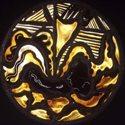 Seilskip i bølgene nær en strand, medaljong (farget glass) av Jacoba van Heemskerck