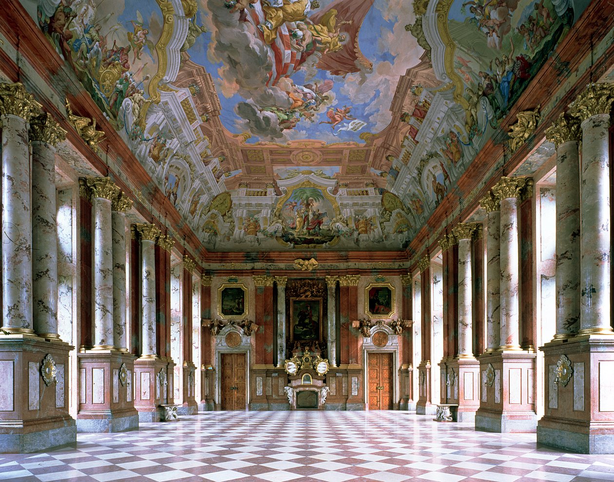 Marmorhallen i klosterkirken St. Florian av Jakob Prandtauer
