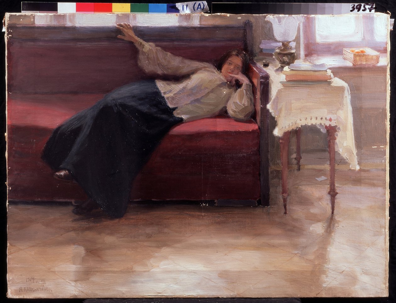 ""Drømmer"" ettertenksom ung jente som ligger på en sofa. Maleri av Jakov Kalinichenko (1869-1938) 1904 State Regional I. Pozhalostin Art Museum, Ryasan av Jakoff Jakovlevitch Kalinitchenko